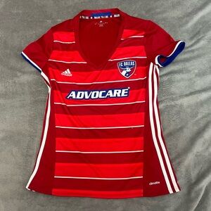WOMENS FC Dallas Football Soccer Jersey 
SIZE LARGE ADIDAS